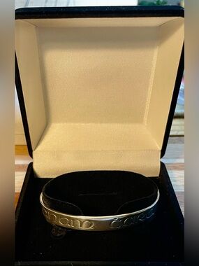 Anam Cara Cuff Bracelet Made in USA By Laurel Elliott makers mark DVB N.Y.925 SS